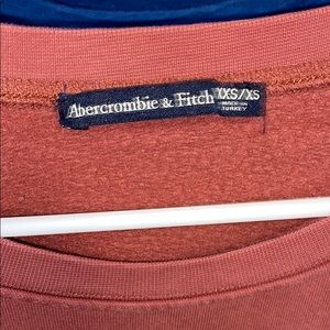 Women’s Abercrombie&Fitch Crewneck